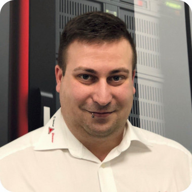 EIN NEUES GESICHT IM TEAM RIEMER