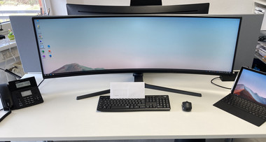 Neuer Arbeitsplatz