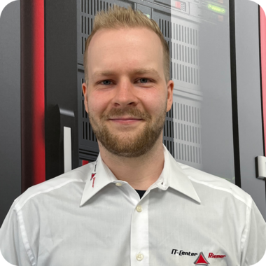 EIN NEUES GESICHT IM TEAM RIEMER